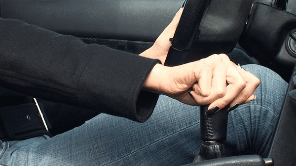 one-handed-steering