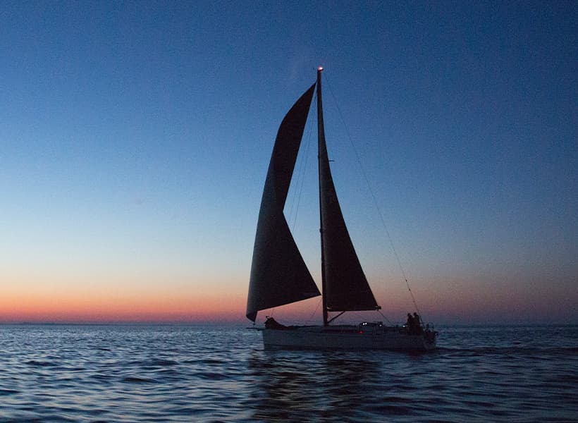 Tips for safe boating at night_