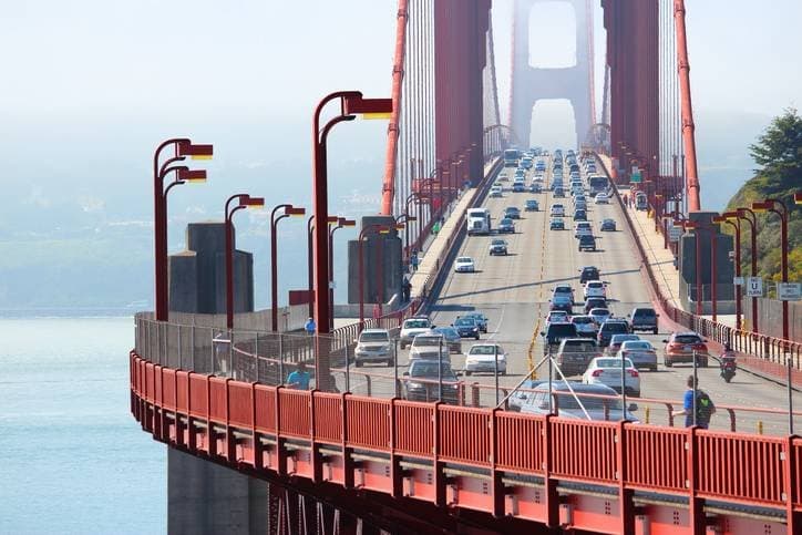 golden-gate-bridge-traffic.jpg